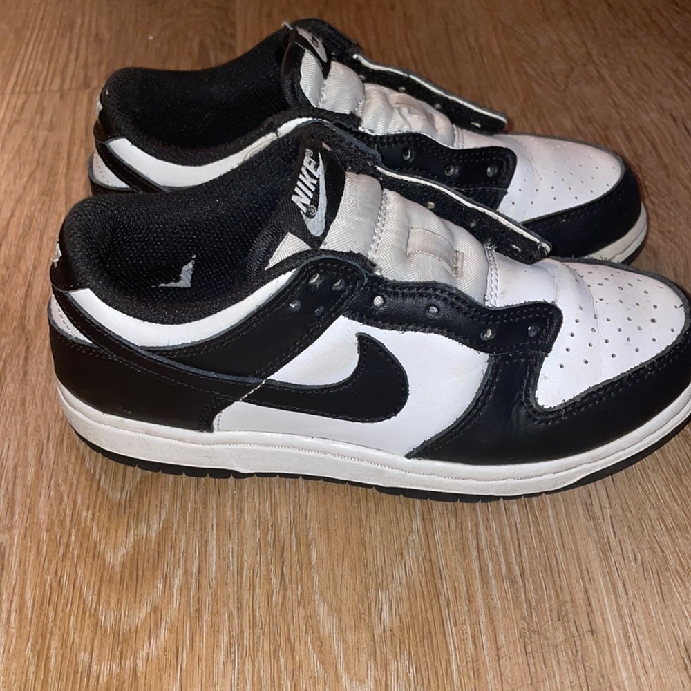 Kids Dunks size 13.5 Black and White